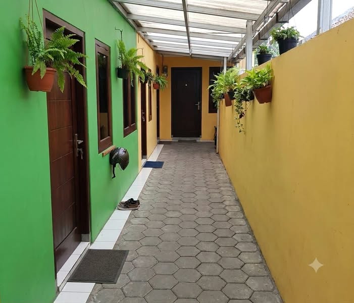 Kontrakan 3 Pintu