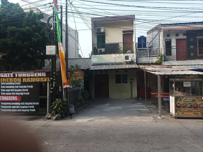 Lapak Kosong Tempat Usaha