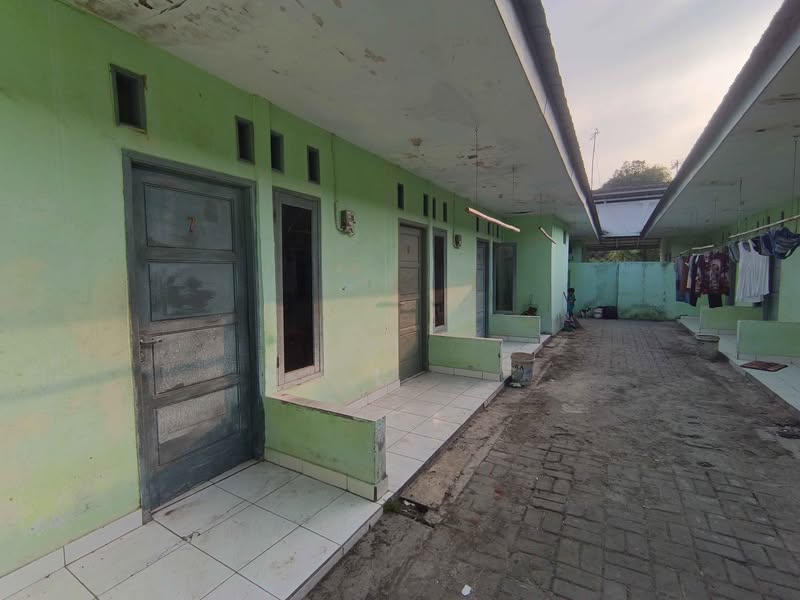 Kontrakan 11 Pintu Jalan Kelapa Dua Serang
