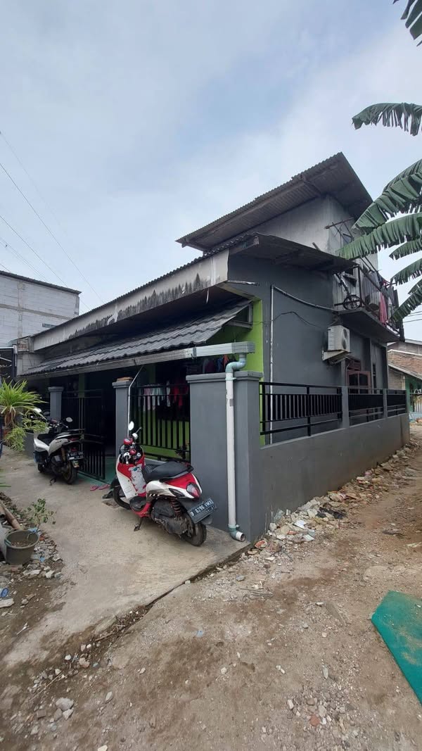 Rumah Pribadi Poris