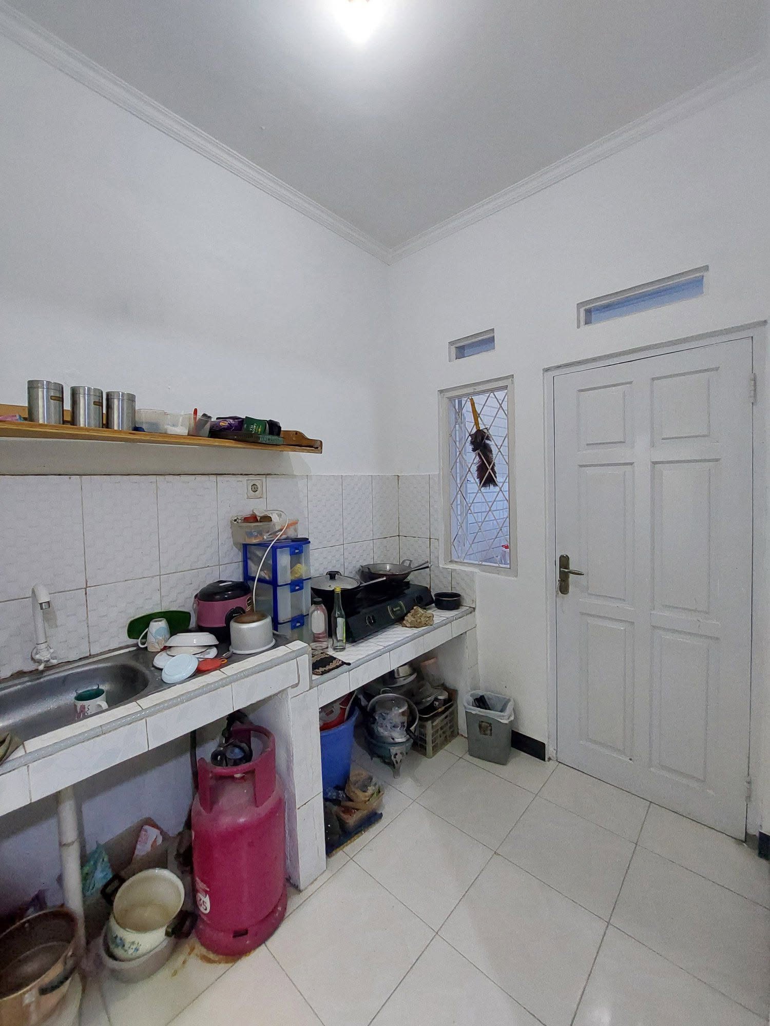 Foto 3 Dijual Rumah di KABUPATEN BOGOR - Rumah Cantik minimalis di Ciomas permai.