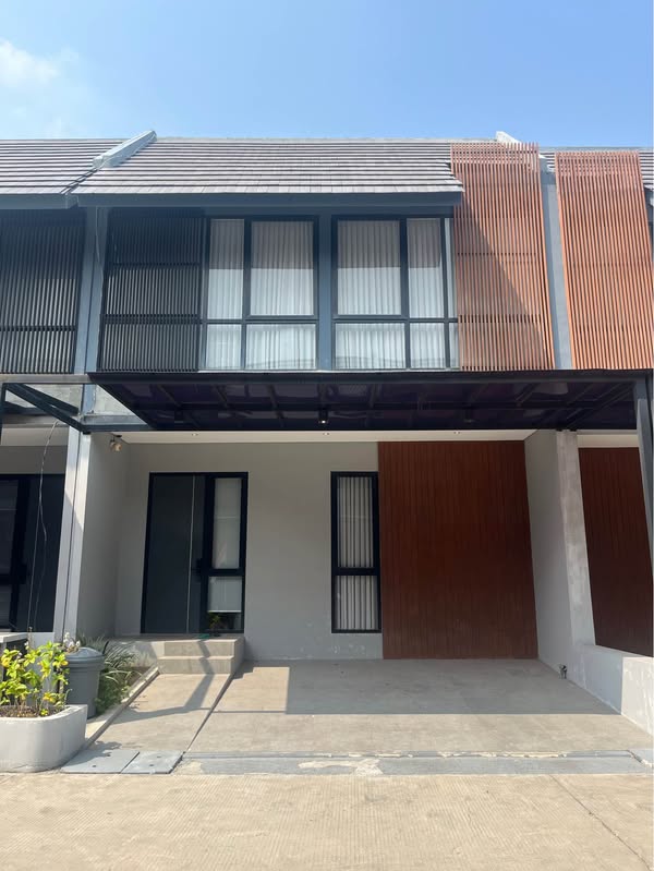 Tanah Mas