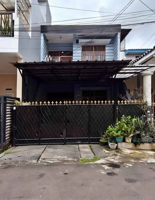 Rumah Komplek Pondok Kelapa Jakarta Timur