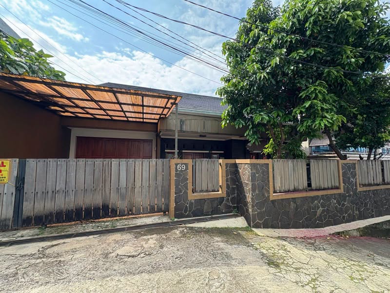 Rumah Lelang Jl. Saw Indah Kalisari Pasar Rebo Jakarta Timur