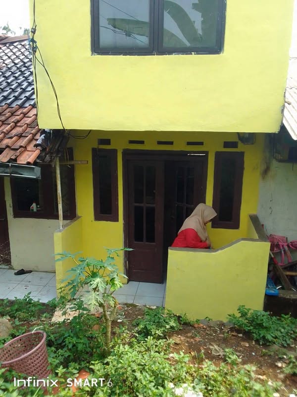 RUMAH 2 LANTAI