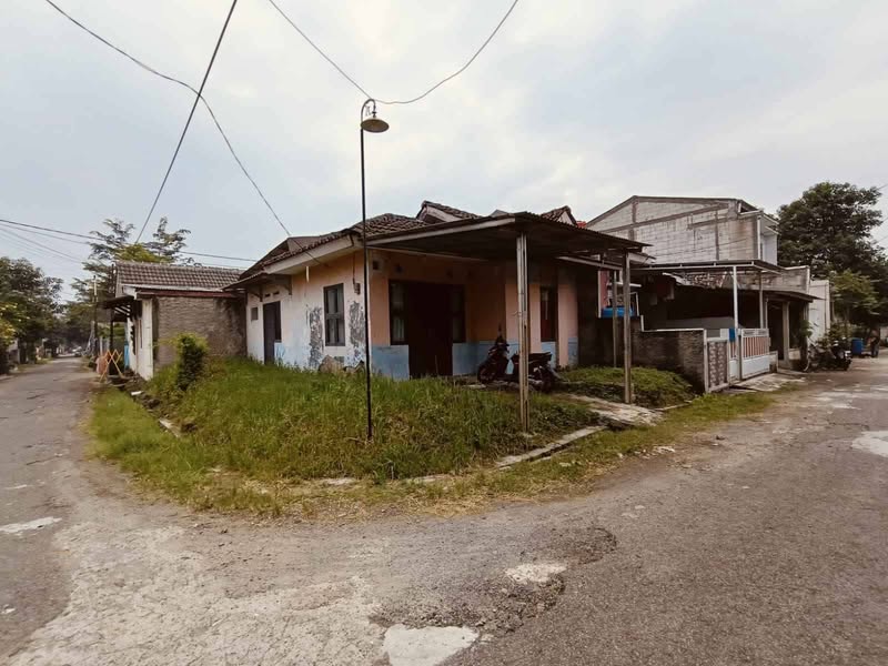 Rumah bahan dalam cluster posisi hook