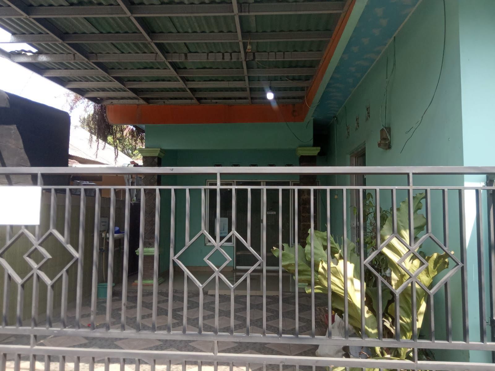 Dijual Rumah minimalis dua lantai