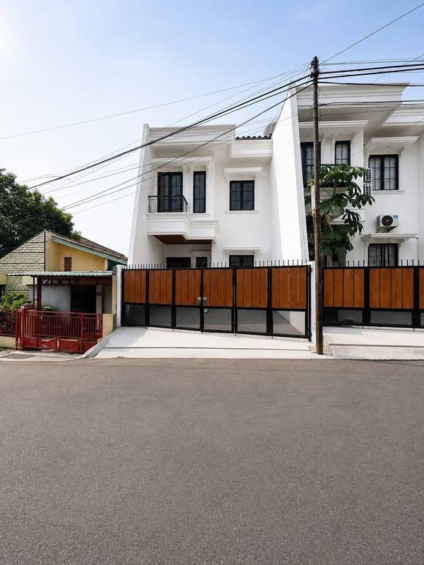 Rumah Classic Strategis Elegan di Jatimakmur Pondok Gede