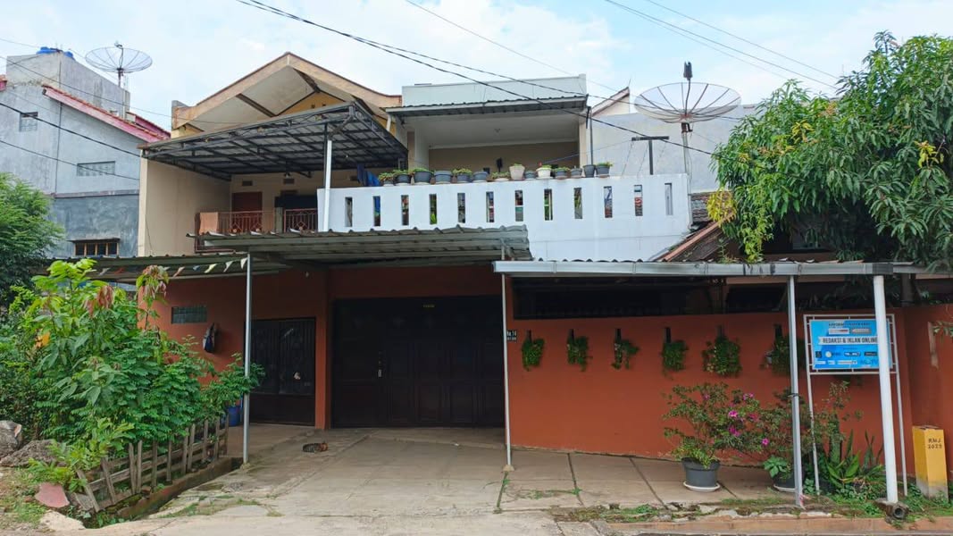 Rumah Jl Cipacing Cibeusi Jatinangor