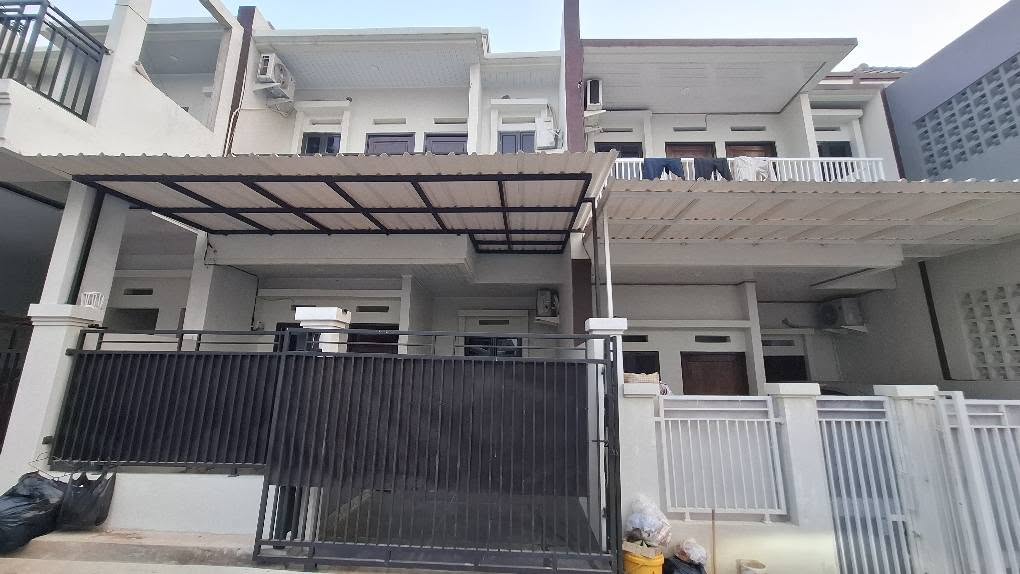Foto Dijual Rumah di KABUPATEN BOGOR - Rumah 2 Lantai Ciapus Cikaret Pacasan