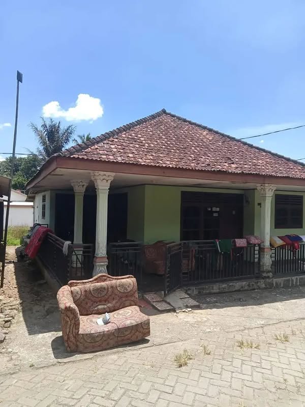 Rumah Milik Ortu Tigaraksa Cileles