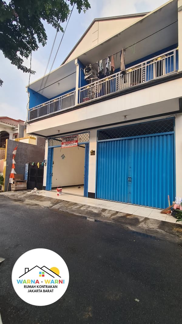 Rumah Ruko Warna - Warni Minimalis BerLantai 2