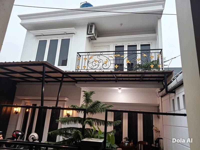 Rumah Kampung 2 Lantai