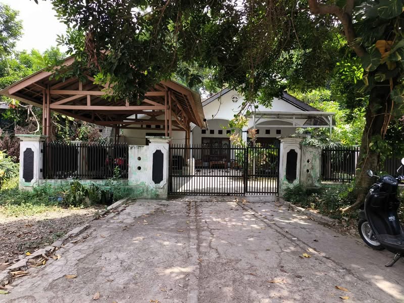 TANAH HOOK BONUS BANGUNAN RUMAH BABAKAN MUSTIKASARI