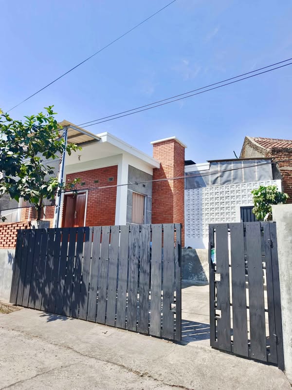 Foto Disewakan Rumah di KABUPATEN BANDUNG - Rumah Jln Manisi Dekat Bunderan Cibiru
