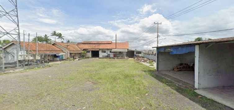 Tanah dan Bangunan Ex Pabrik di Cisaat Sukabumi