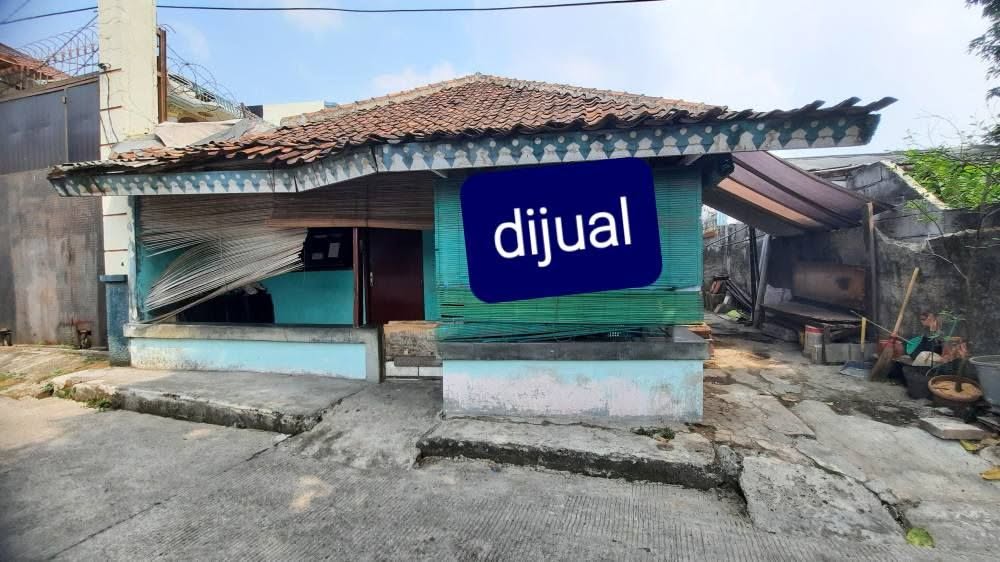 Rumah lama hitung tanah strategis di Pejaten Jati padang Jaksel belakang Mall Penvil/The Park
