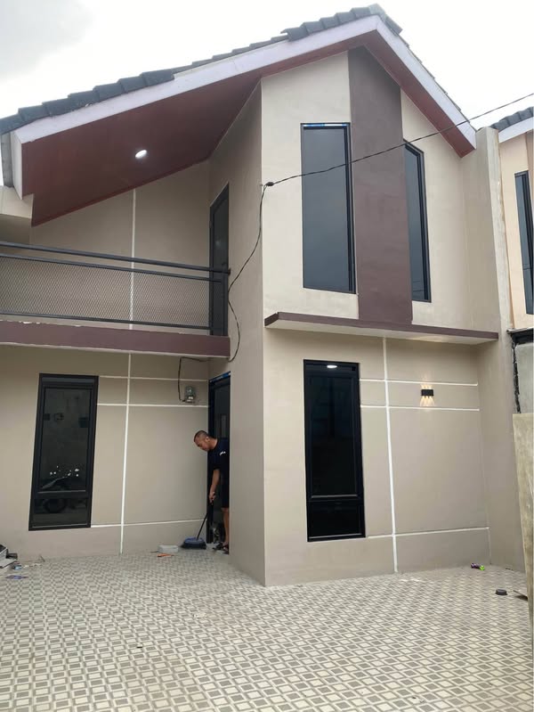 Foto Dijual Rumah di KOTA JAKARTA SELATAN - Take over rumah baru wilayah Jakarta