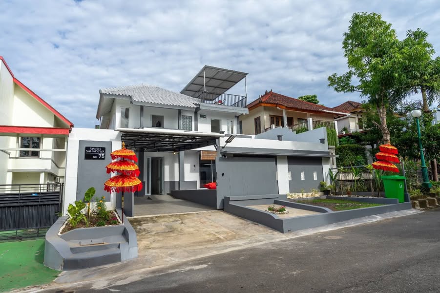 Villa modern exclusive di cluster Sahadewa, Pecatu Indah Resort