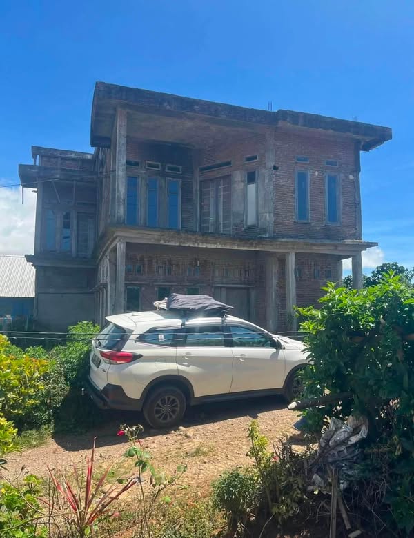 Rumah 2 lantai Malino