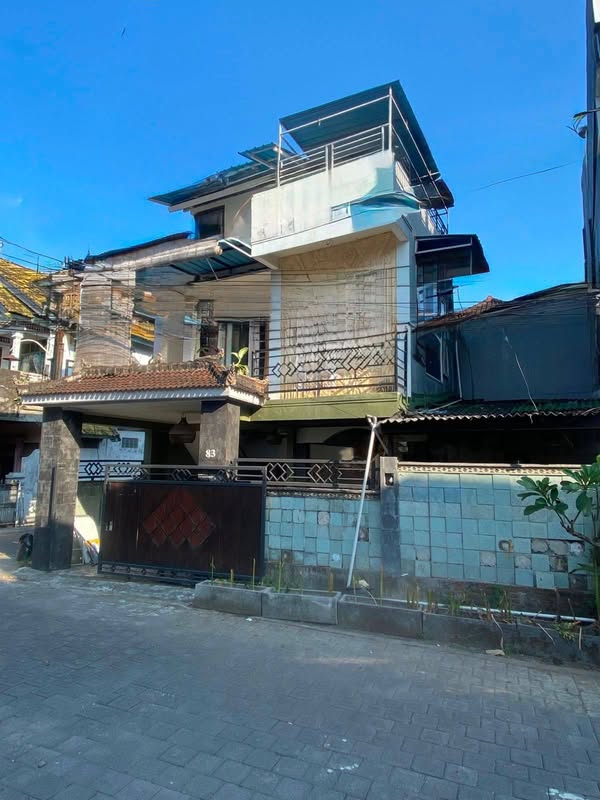 Rumah lantai 2 gn athena denpasar barat