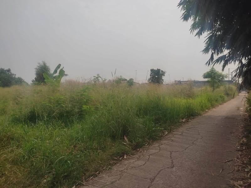 Tanah Belakang Perumahan Villa Indah Permata Cikampek Barat