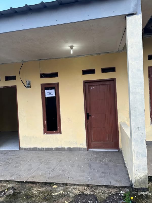 Foto Dijual Rumah di KABUPATEN BOGOR - Kontrakan 4 Pintu Karadenan Bogor