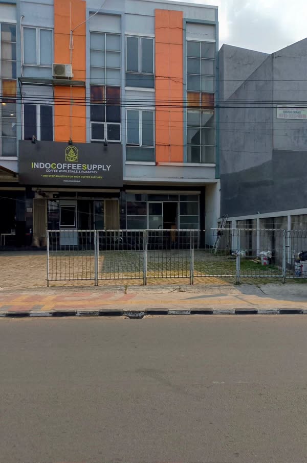 Ruko Kantor 3 Lantai Dekat MRT Lebak Bulus Ciputat Timur