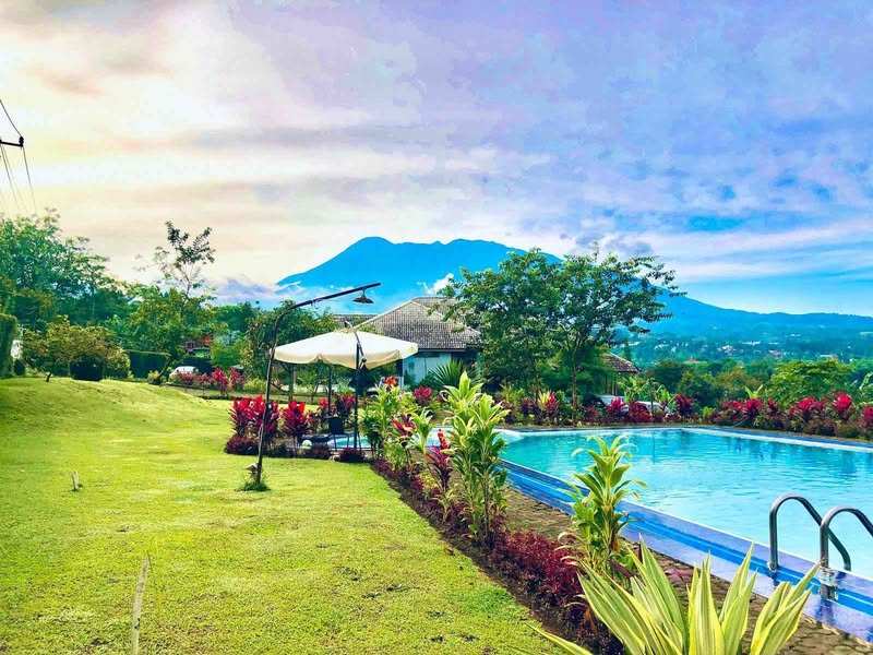 VILLA DI MEGAMENDUNG