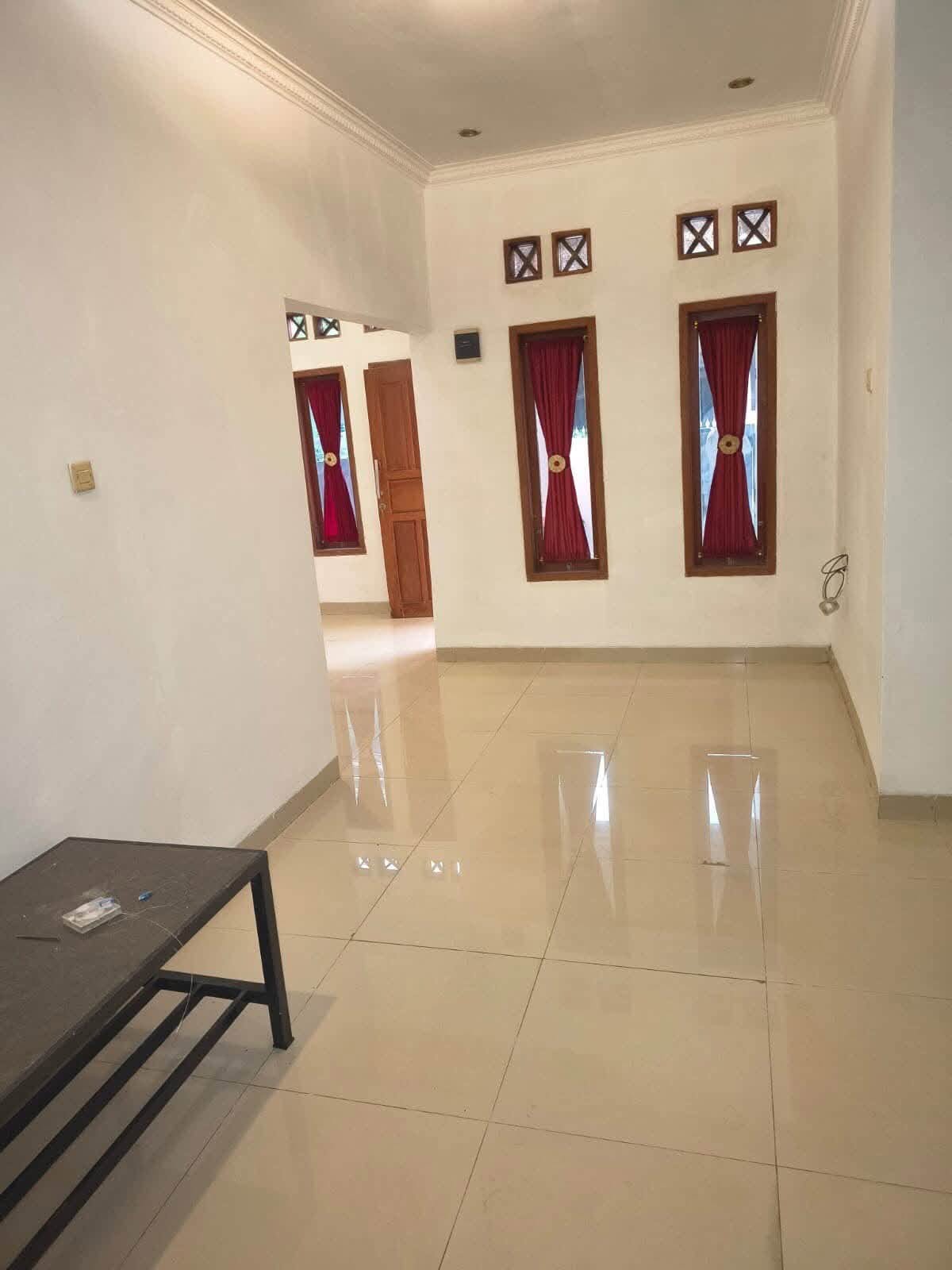 Foto 2 Dijual Rumah di KOTA BANDUNG - Di jual rumah kota Bandung