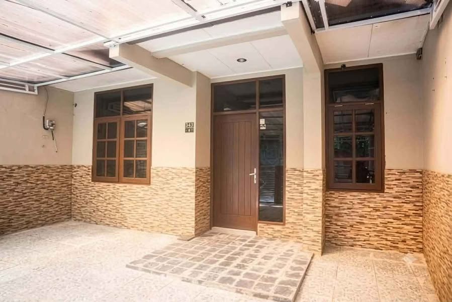 Rumah Pribadi 2 lantai Perumahan Pulogebang Kirana