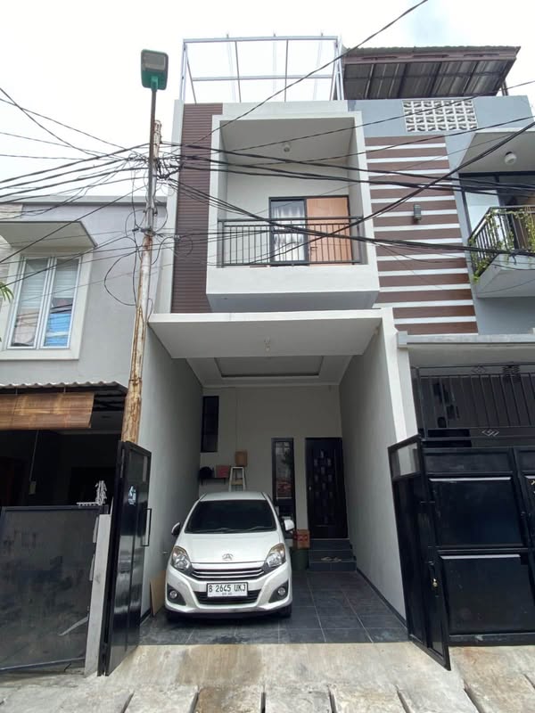 Rumah Warakas 2 gang 8