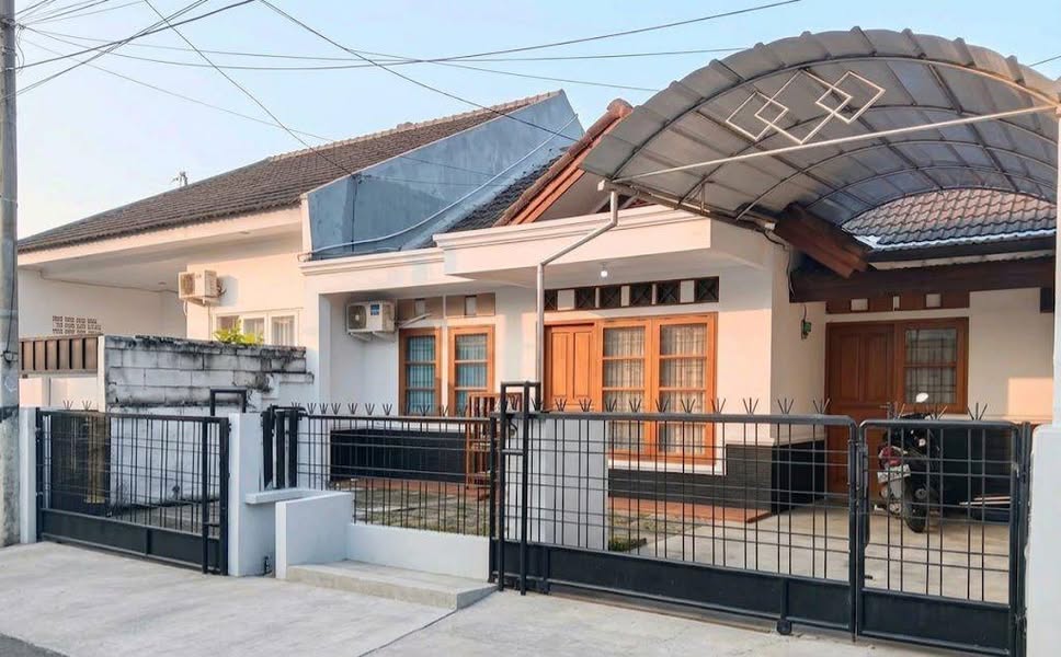 Rumah Komplek Puri Anggrek Pancoran Mas Depok