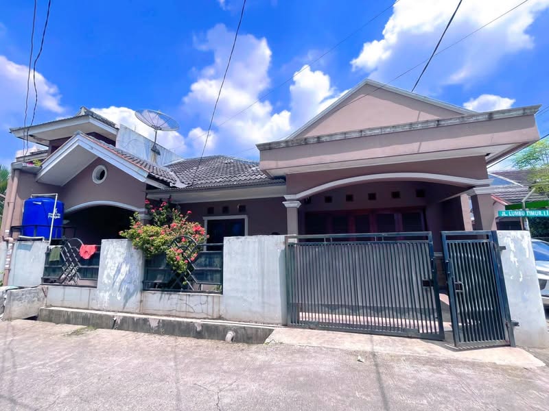 Rumah Rawa Lumbu
