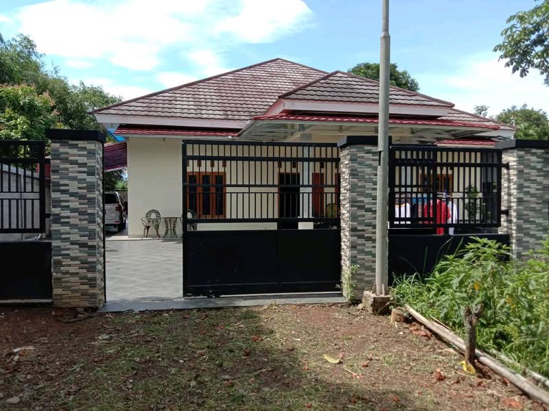 Dijual Rumah Mewah Kebun Luas di Cileungsi Bogor Setu Bekasi