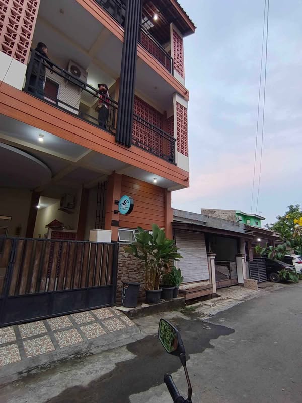 Dijual Kosan 20 Pintu 4 Lantai Dekat Untirta Ciwaru Serang