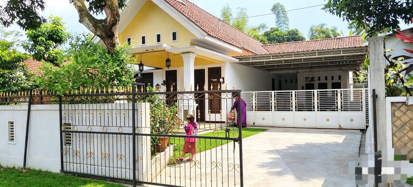 Dijual Jual Rumah Murah Luas 800M Akses Truk Luas di Lokasi