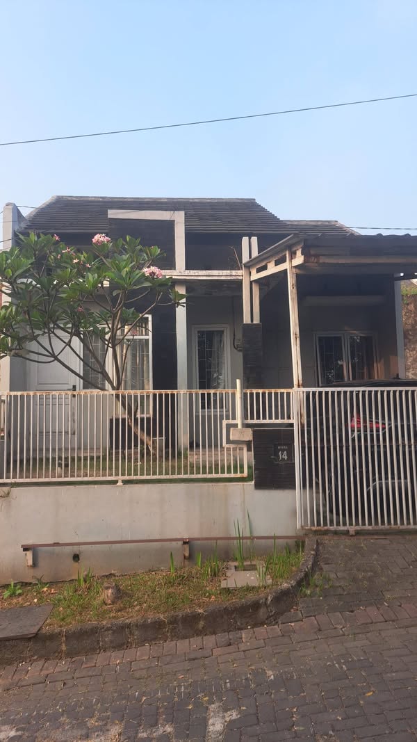 Dijual Rumah Murah di Komplek Sanghyang Pancanaka Hill