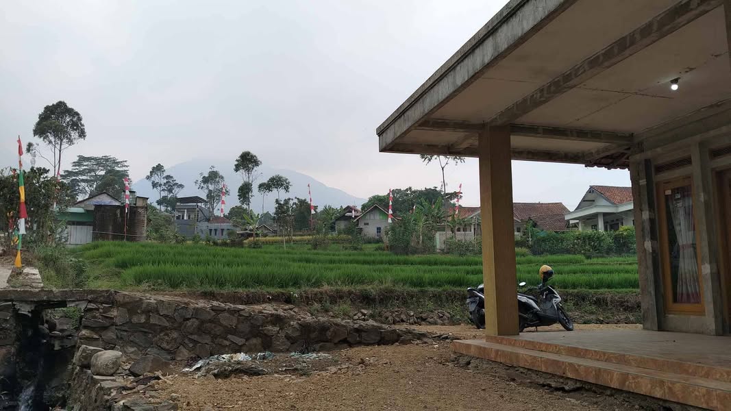 Dijual Rumah Murah Masuk Mobil Cimahi KBB SHM - Strategis
