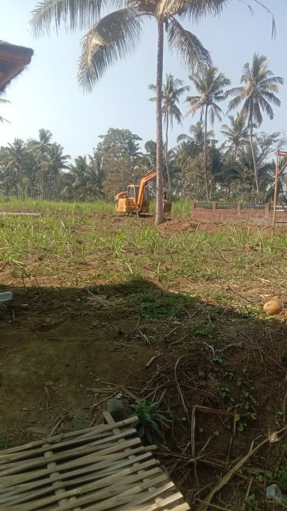 Dijual Tanah 6x12 Pinggir Jalan Raya Kabupaten di Turen