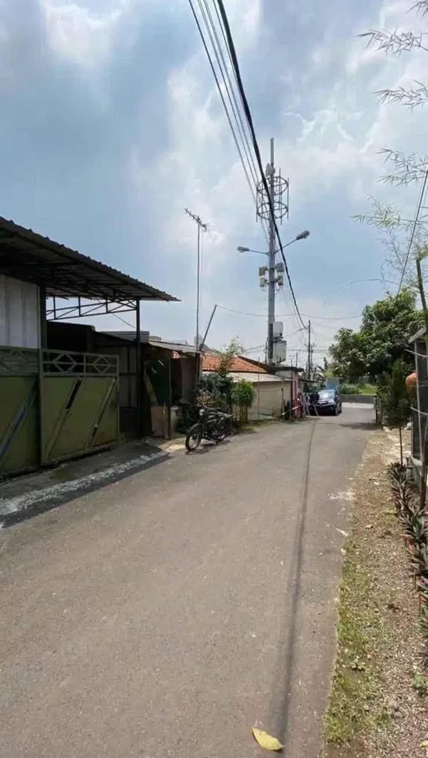 Dijual Jual Rumah Gudang Strategis di Arcamanik Bandung