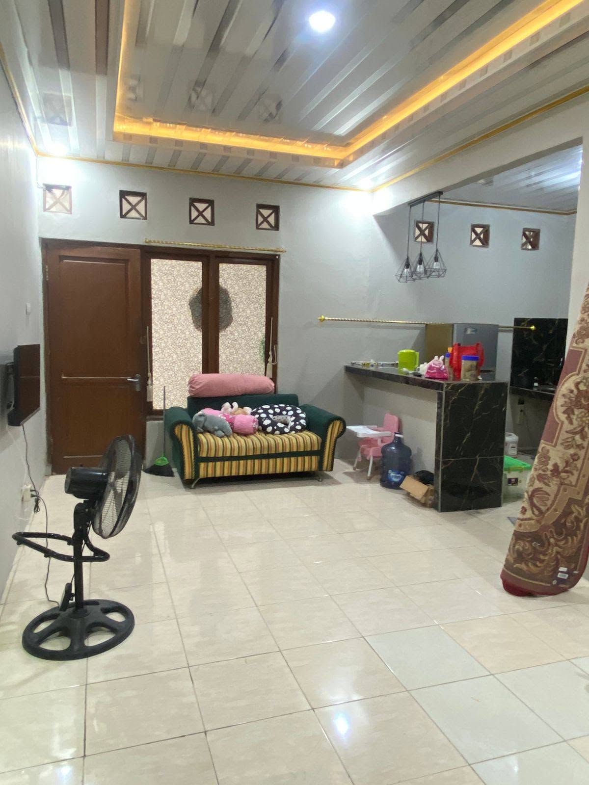Foto 2 Dijual Rumah di KOTA BEKASI - Dijual Cepat Rumah + Kontrakan