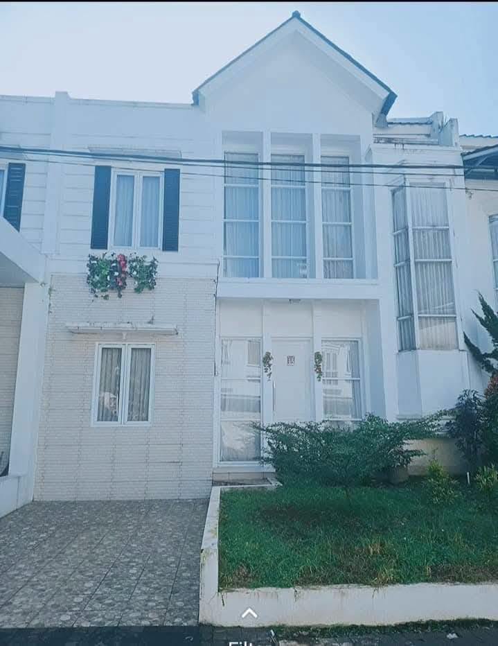 Di jual rumah siap huni Perumahan Andalusia