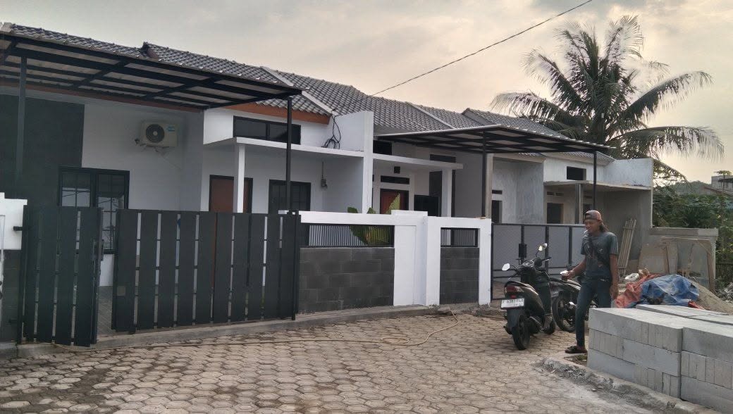 Di JUAL 𝗥𝗨𝗠𝗔𝗛 CASH DI SUKAHATI CIBINONG