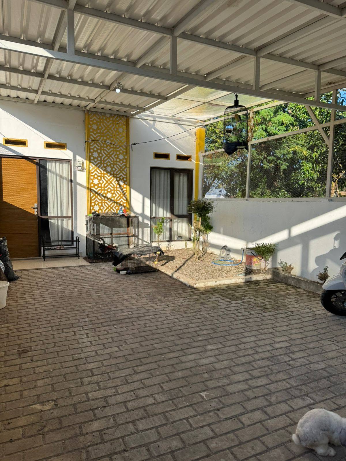 Foto 3 Dijual Rumah di KOTA BANDUNG - DIJUAL RUMAH SIAP HUNI (BISA DIKEMBANGKAN)