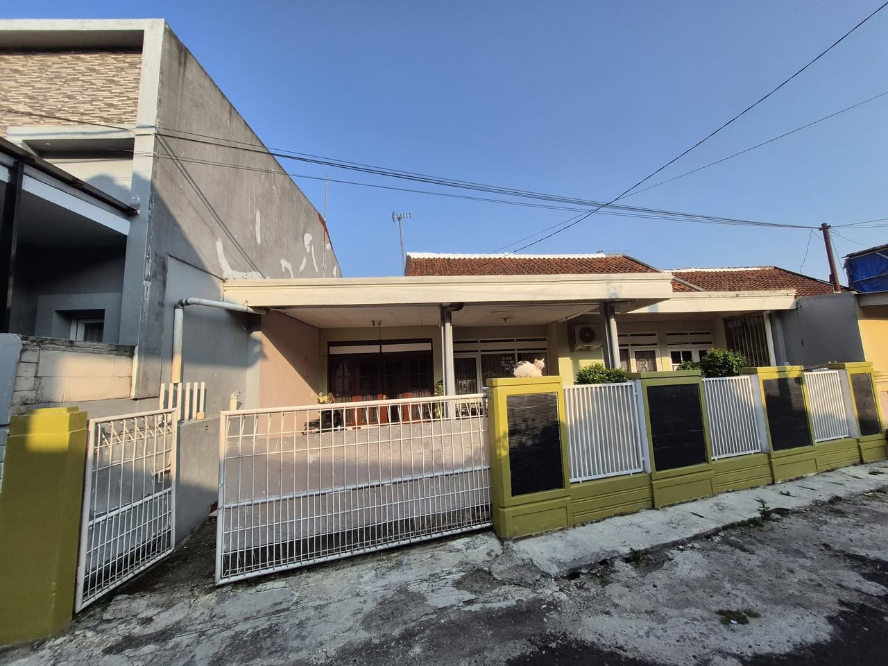 DI JUAL RUMAH KOMPLEK KEHUTANAN SELAKOPI KOTA BOGOR..