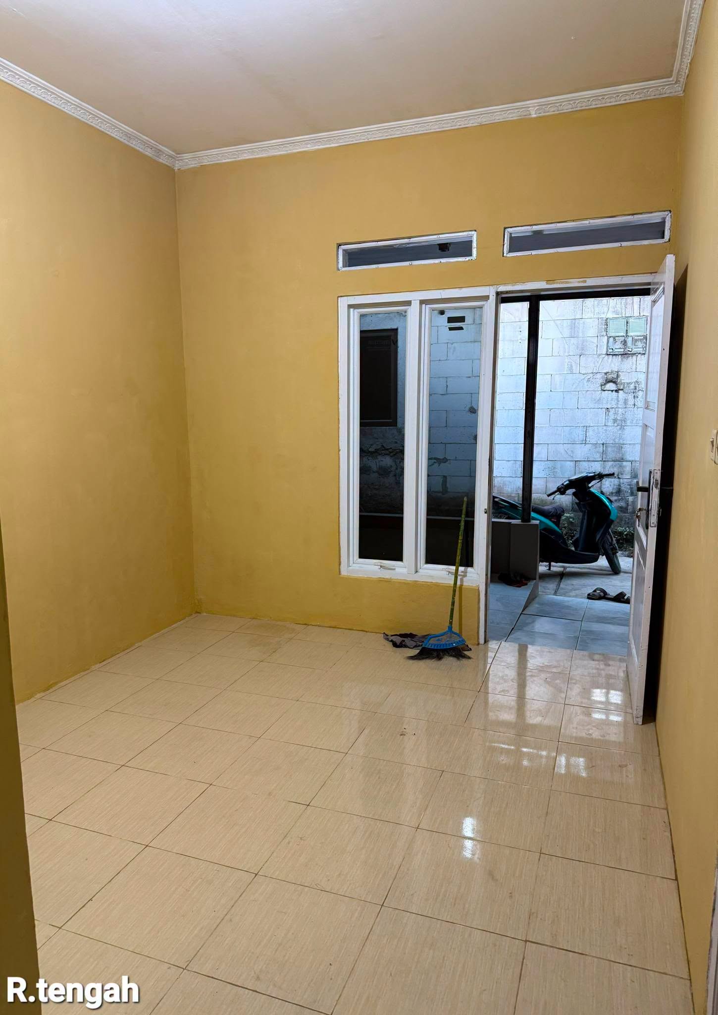 Foto 2 Dijual Rumah di KOTA DEPOK - Dijual 1unit rumah siap huni