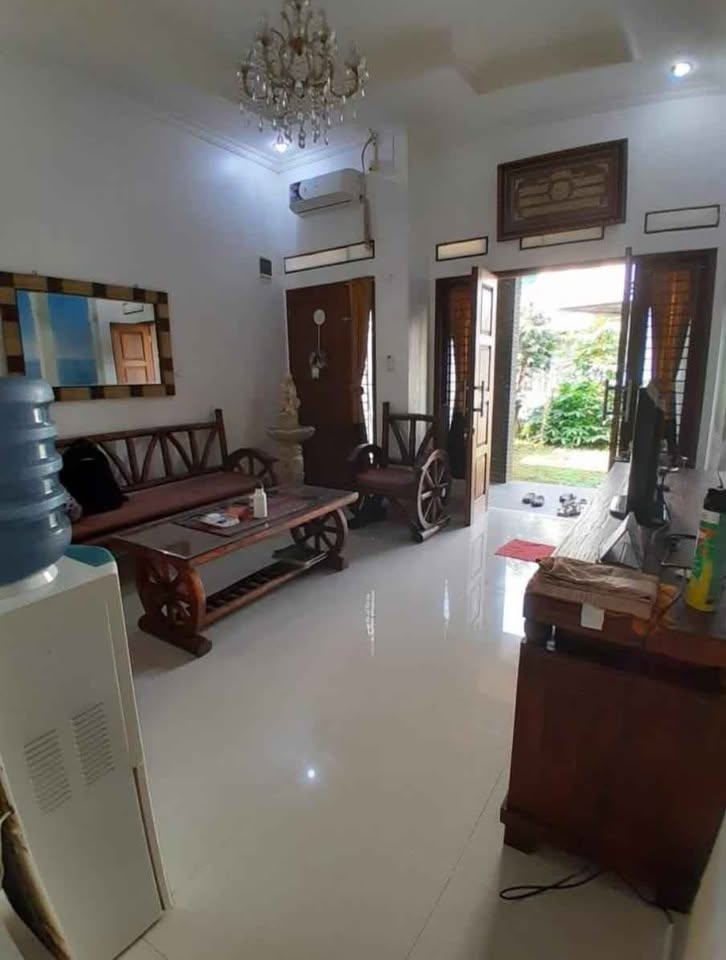 Foto 3 Dijual Rumah di KOTA DEPOK - Rumah siap huni lokasi strategis, dekat dengan fasilitas pendidikan