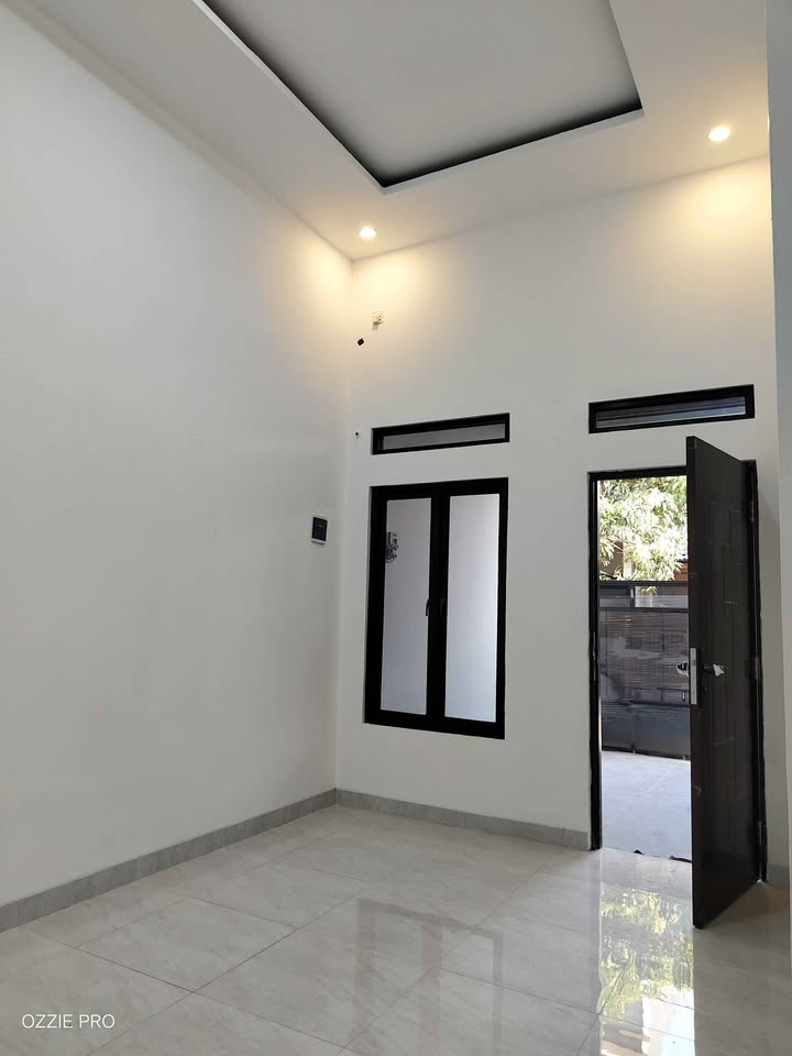 Foto 3 Dijual Rumah di KOTA BEKASI - Rumah Classic Siap Huni Bebas Banjir Bekasi Timur Regensi 2