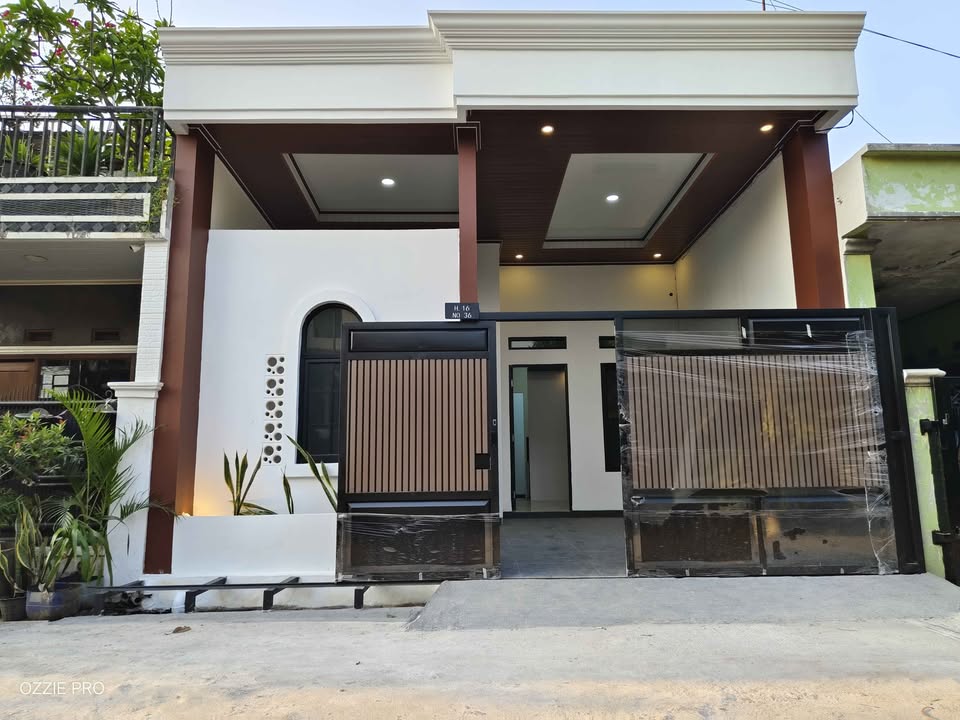 Foto 6 Dijual Rumah di KOTA BEKASI - Rumah Classic Siap Huni Bebas Banjir Bekasi Timur Regensi 2